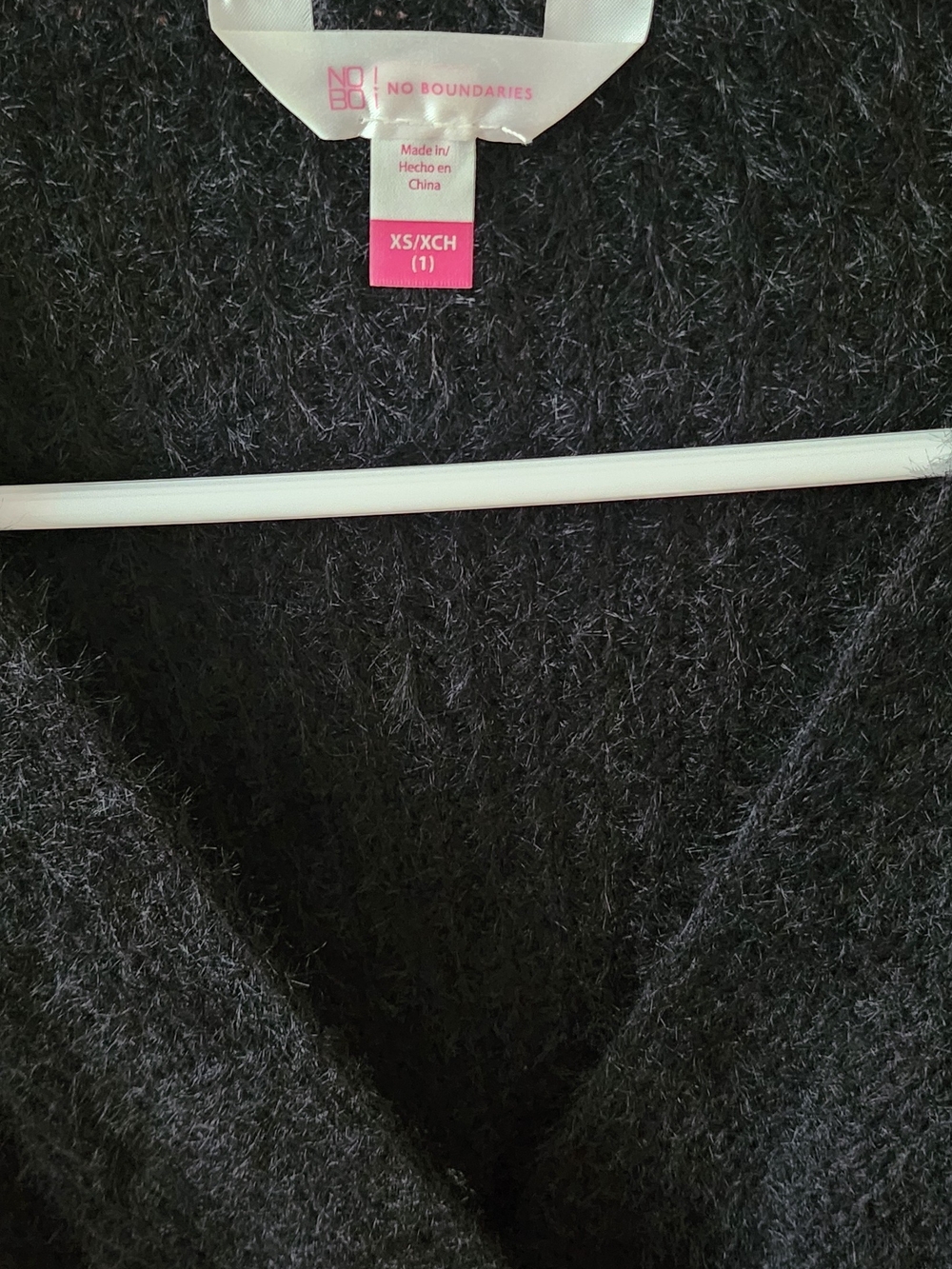 Two sweaters. - Picture 6 of 8